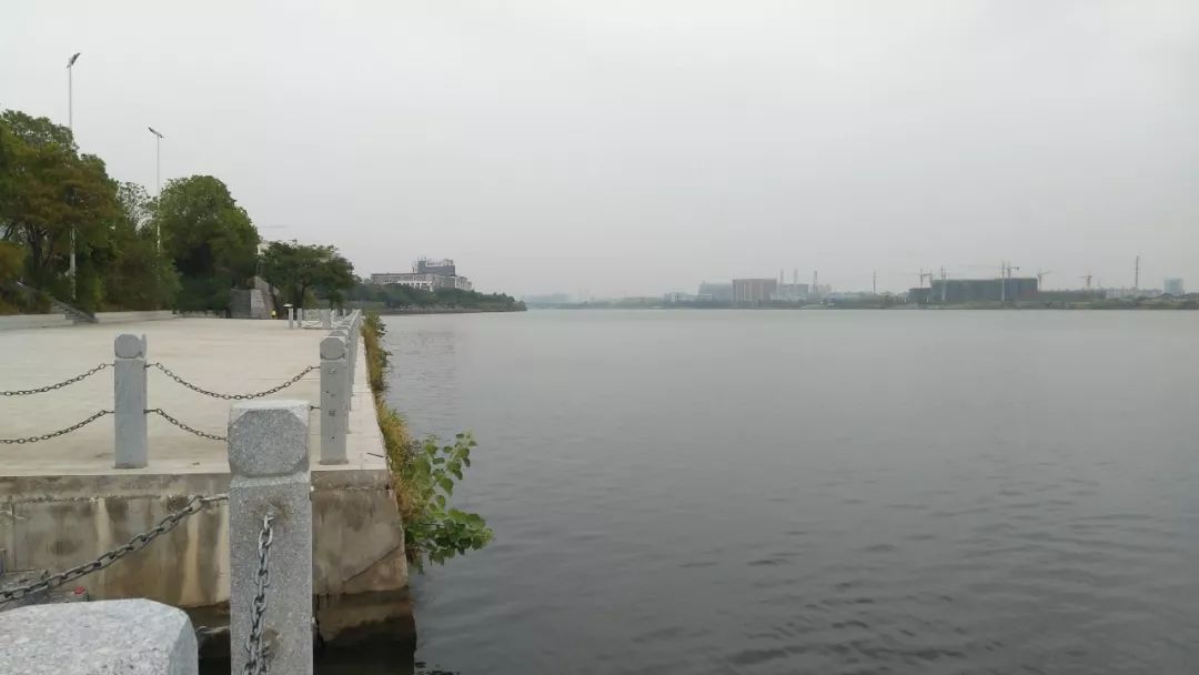 保护水源地.jpg